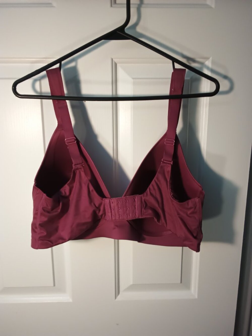 Bali Brand Smooth Molded T-Shirt Bra in Burgundy Size 2X - Picture 2 of 3